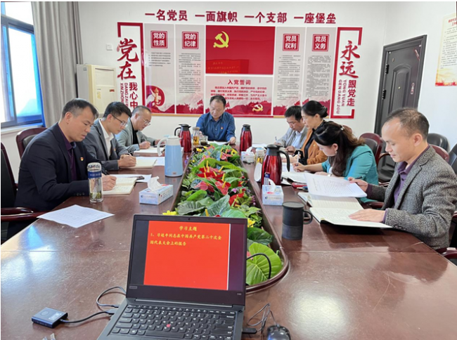 江南娱乐网址登录
：每周碰头会，碰出“高效能”